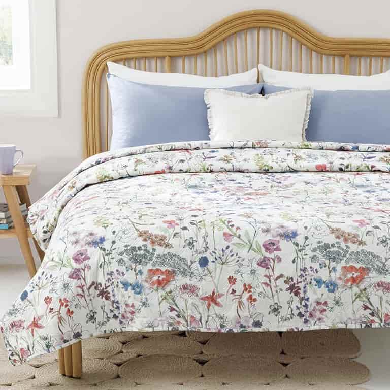 تصویر 1 از پتو مسافرتی هوم اسپرینگ طراحی مدرن